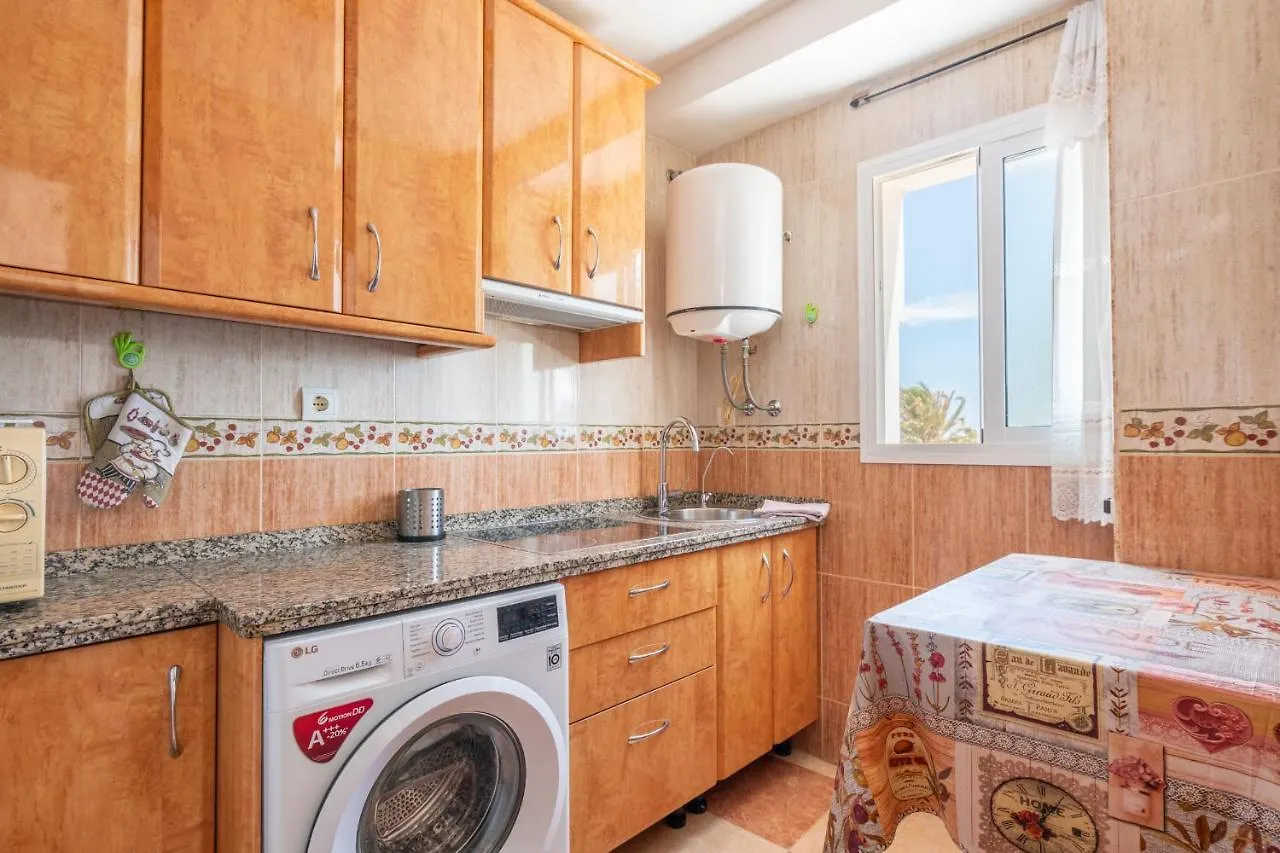 Renthas Pedregalejo Beach Apartments Malaga