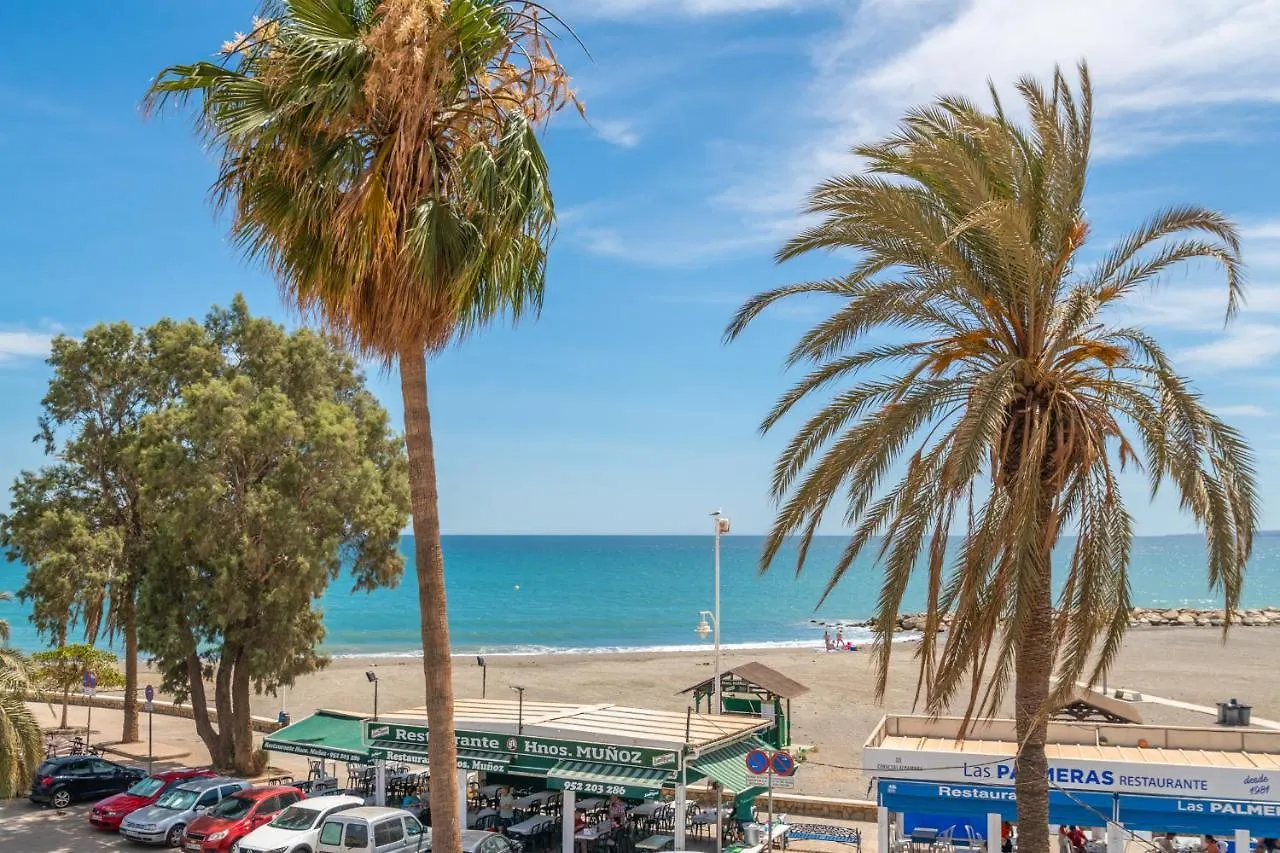 Renthas Pedregalejo Beach Apartments Malaga
