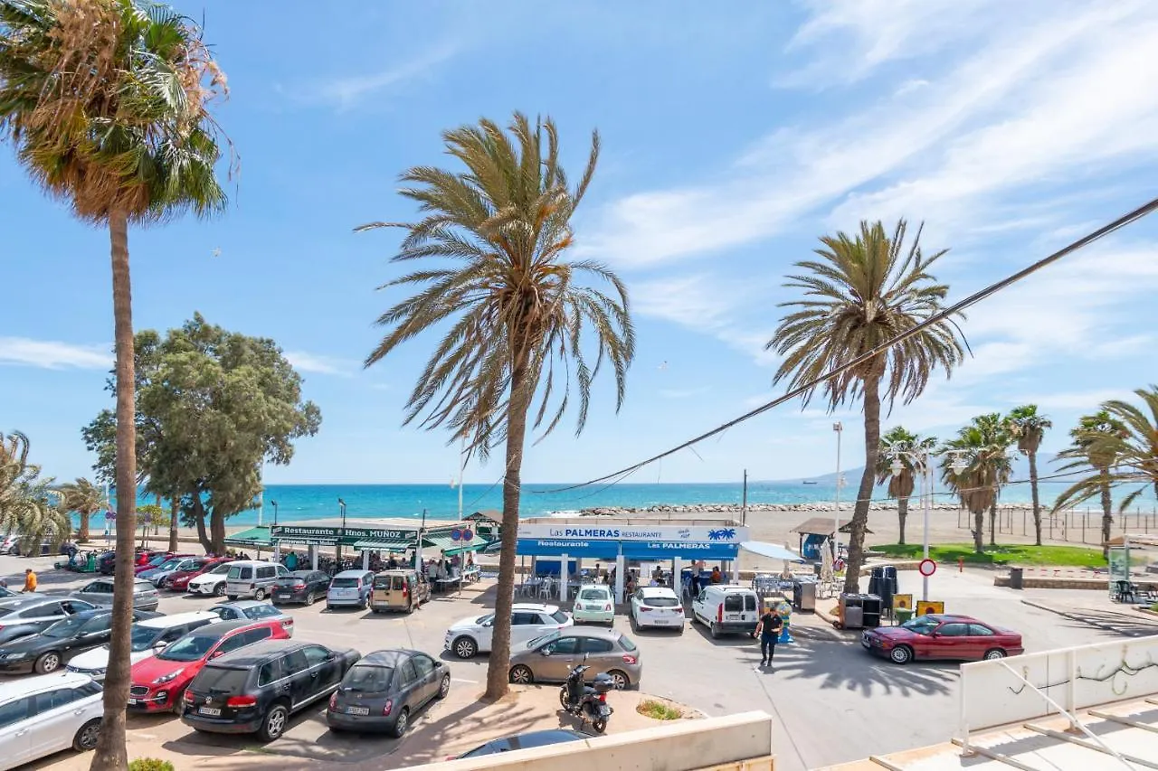 Renthas Pedregalejo Beach Apartments Malaga
